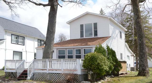 Photo of 11228 E Shore Dr, Delton, MI 49046