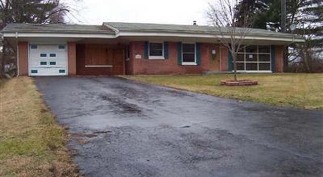 Photo of Burmax Ct, Dowagiac, MI 49047