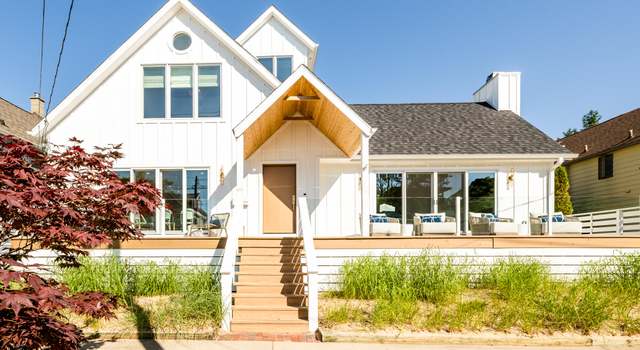 Photo of 1107 Lions Park Dr, St. Joseph, MI 49085