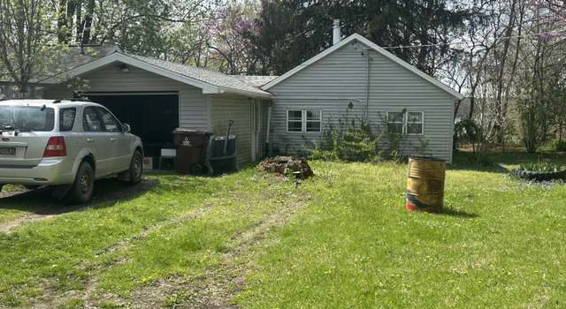 Photo of 7755 Woodland Rd, Lake Odessa, MI 48849