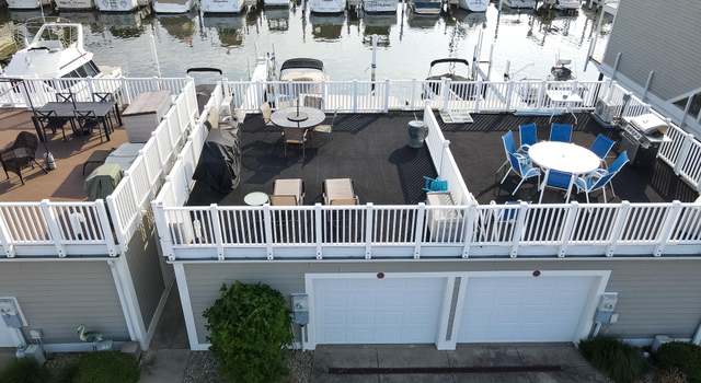 Photo of 8 Harbor Isle Dr, New Buffalo, MI 49117
