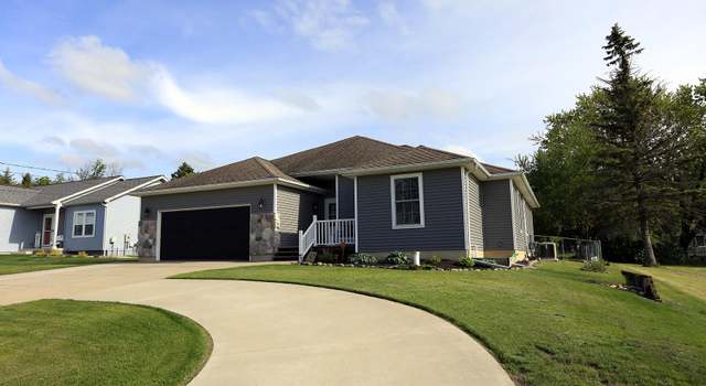 Photo of 113 Davis Dr, Brooklyn, MI 49230