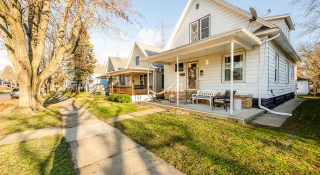 Photo of 921 Court St, St. Joseph, MI 49085