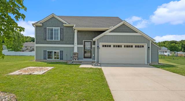 Photo of 310 Robin Ct, Caledonia, MI 49316