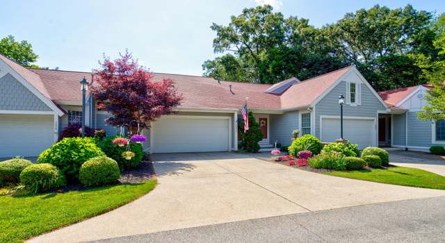 Photo of 16873 Landing Ln #33, Spring Lake, MI 49456
