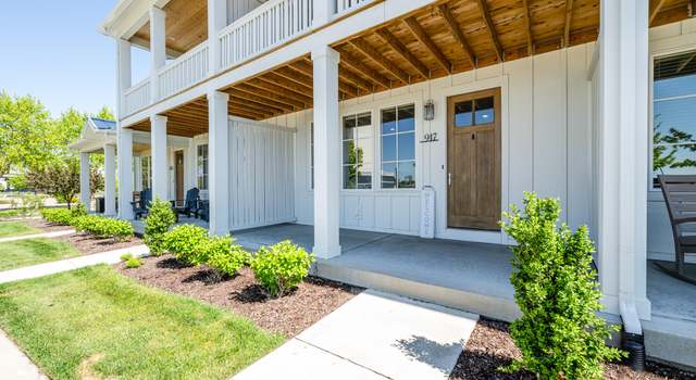 Photo of 917 Harbor Dr E, St Joseph, MI 49085
