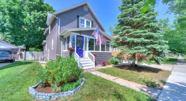 Photo of 1313 Pennoyer Ave, Grand Haven, MI 49417