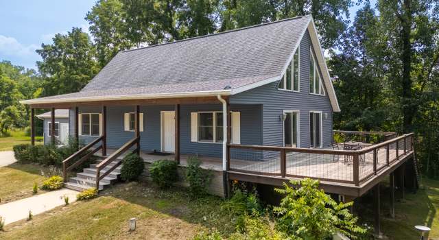 Photo of 5585 Hochberger Rd, Eau Claire, MI 49111