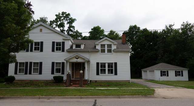 Photo of 401 Franklin St, Blissfield, MI 49228