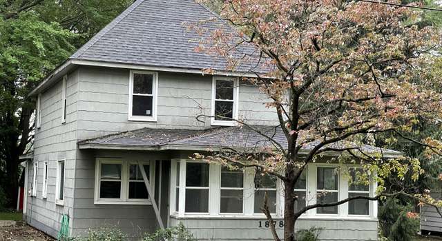 Photo of 1878 W Glenlord Rd, Stevensville, MI 49127
