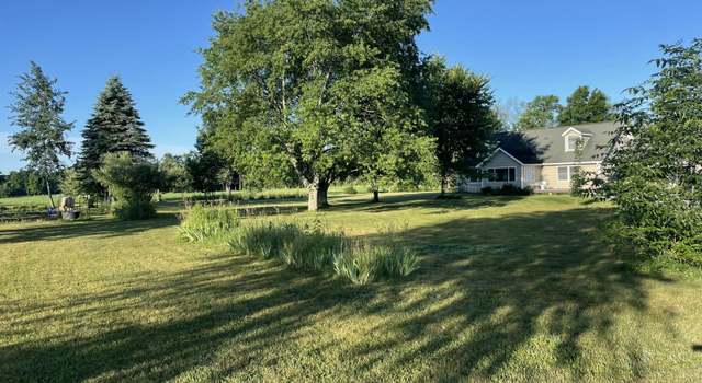 Photo of 5866 Old Pipestone Rd, Eau Claire, MI 49111
