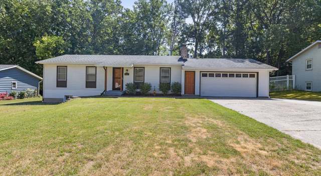 Photo of 4622 Breckenridge Dr NE, Grand Rapids, MI 49525