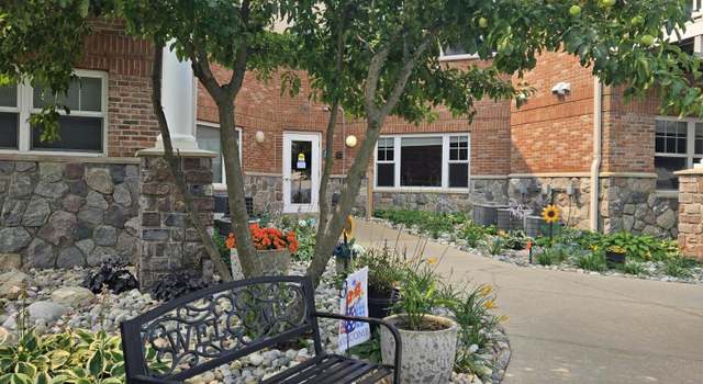 Photo of 301 N Lake St #104, Cadillac, MI 49601