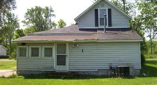 Photo of 27118 White St, Cassopolis, MI 49031