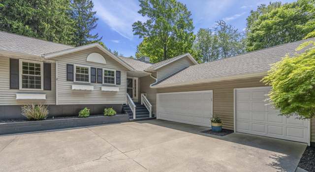 Photo of 477 S Union St, Douglas, MI 49406