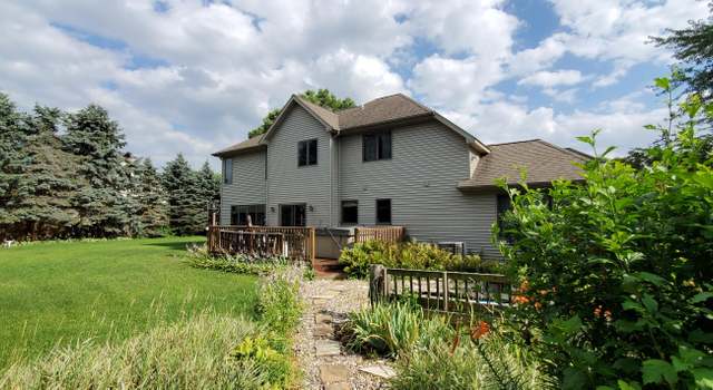 Photo of 2201 Anderson Cir, Stevensville, MI 49127