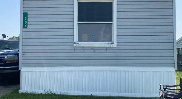 Photo of 1204 Hancock Ct, Potterville, MI 48876
