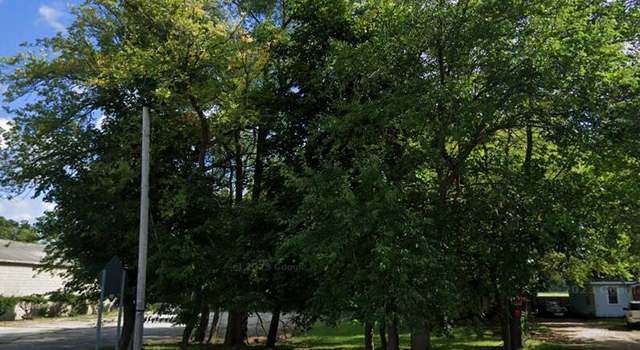 Photo of 427 S Fair Ave, Benton Harbor, MI 49022