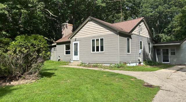 Photo of 2279 Lake Michigan Dr NW, Grand Rapids, MI 49534