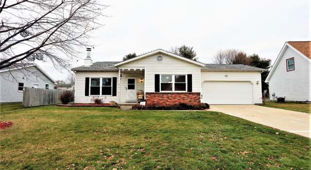 Photo of 311 Oak Tree Dr, Clinton, MI 49236