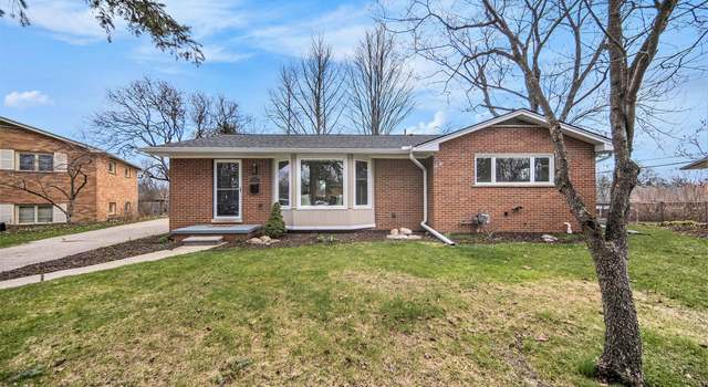 Photo of 2002 Brampton Ct, Ann Arbor, MI 48103