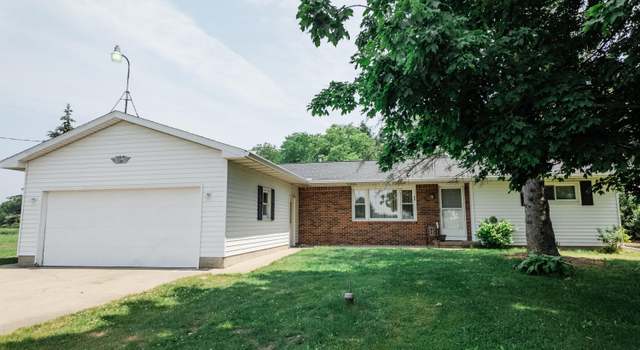 Photo of 2250 Pray Rd, Charlotte, MI 48813