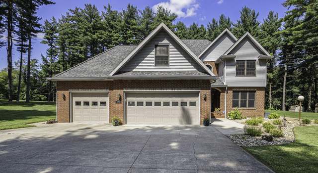 Photo of 55679 Davis Ln, Dowagiac, MI 49047