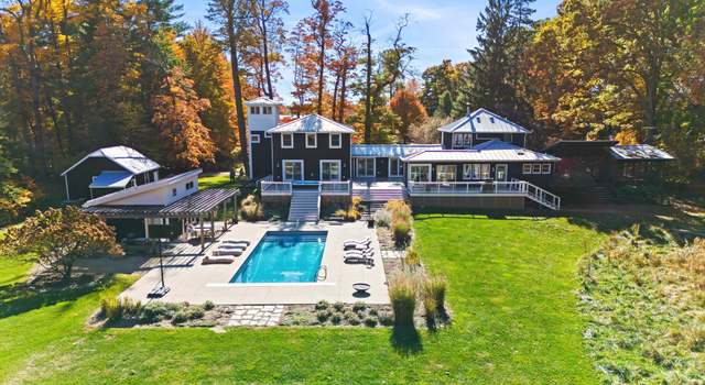 Photo of 8145 W East Rd, Lakeside, MI 49116