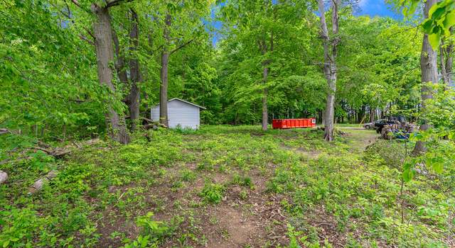 Photo of 10003 Berrys Ln, Marcellus, MI 49067
