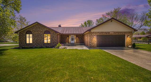 Photo of 1802 Williamsburg Dr, Stevensville, MI 49127