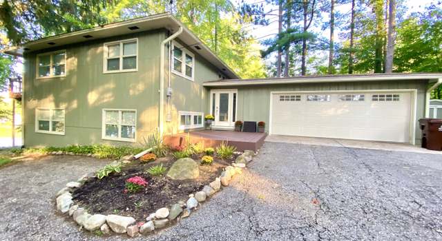 Photo of 10755 Otahnagon Dr, Stanwood, MI 49346