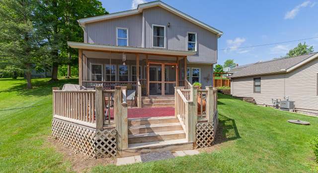 Photo of 13585 Young Dr, Hudson, MI 49247