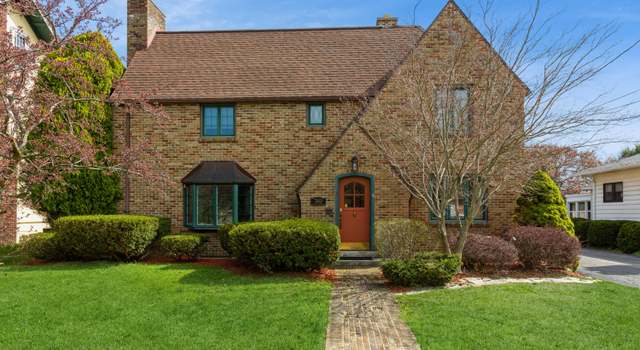Photo of 749 Pipestone St, Benton Harbor, MI 49022