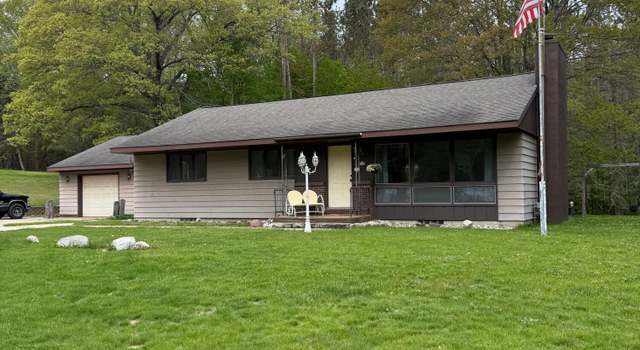 Photo of 3104 Chippewa Hwy, Manistee, MI 49660