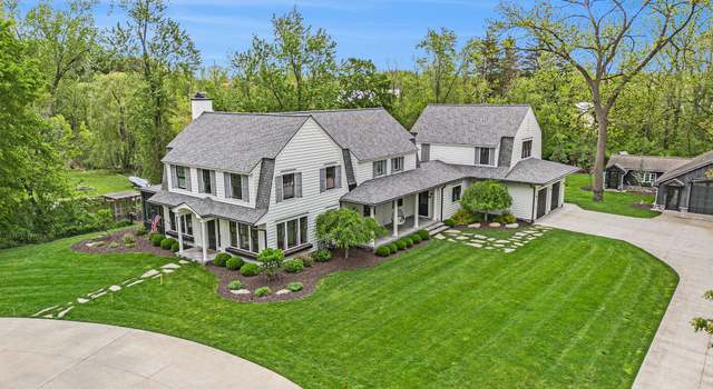 Photo of 310 Lakeside Dr SE, East Grand Rapids, MI 49506