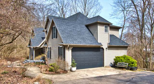 Photo of 1238 Maplewood Dr, Niles, MI 49120