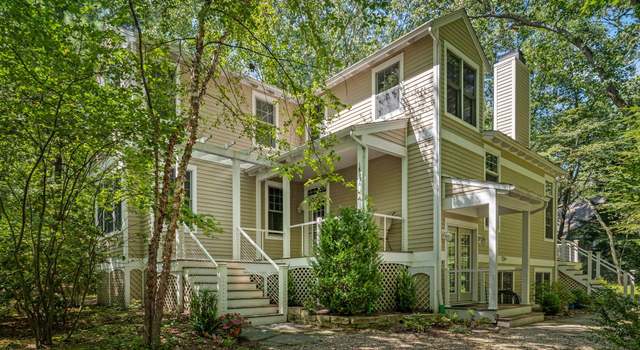 Photo of 18636 Forest Beach Dr, New Buffalo, MI 49117