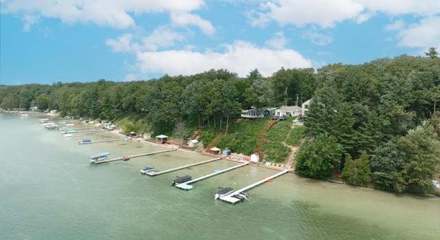 Photo of 5714 El Camino Dr, Newaygo, MI 49337