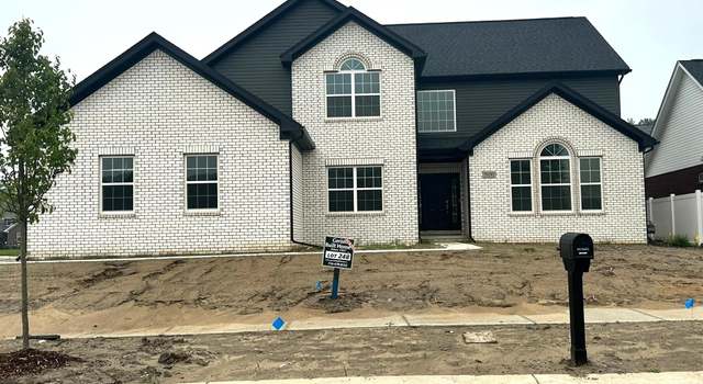 Photo of 20282 Fountain View Ln, Trenton, MI 48183