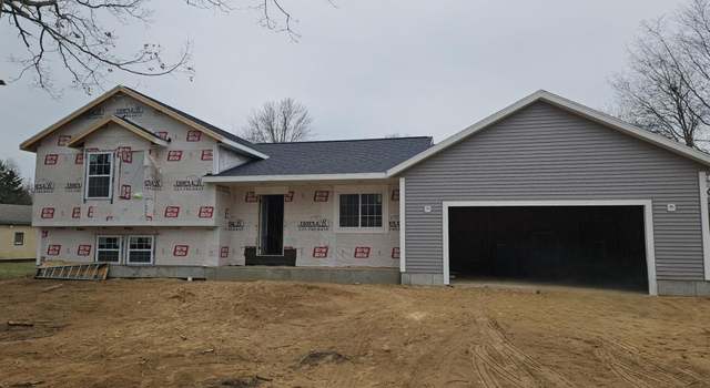Photo of 41 S Wilson St, Muskegon, MI 49442