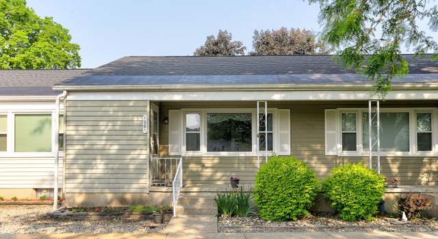 Photo of 1061 Village Ln #235, Jenison, MI 49428