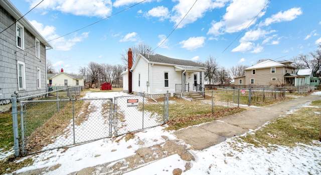 Photo of 923 N Blackstone St, Jackson, MI 49202