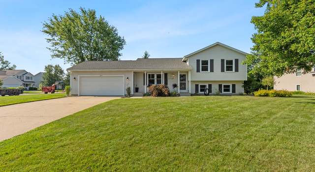 Photo of 3852 Pebblefield Dr, Hudsonville, MI 49426