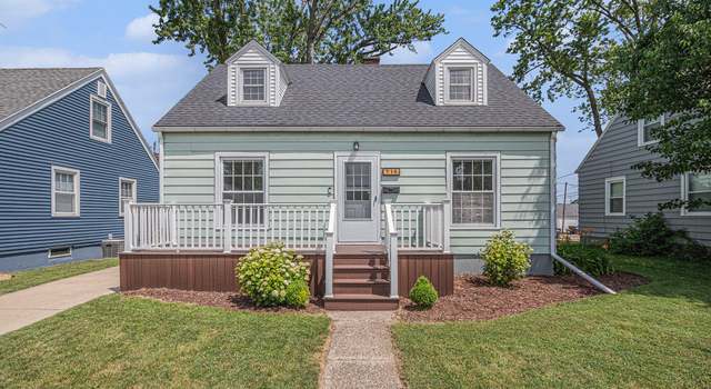 Photo of 719 Botham Ave, Saint Joseph, MI 49085