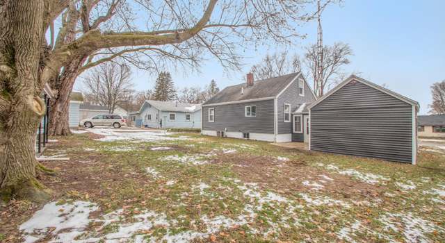 Photo of 611 Polis St, Buchanan, MI 49107