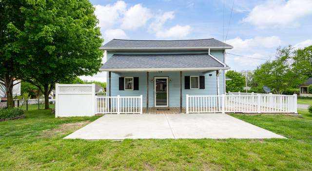 Photo of 291 Church St, Saranac, MI 48881