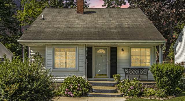 Photo of 2318 Waverly St, Kalamazoo, MI 49006