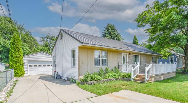 Photo of 402 Division St, Union City, MI 49094