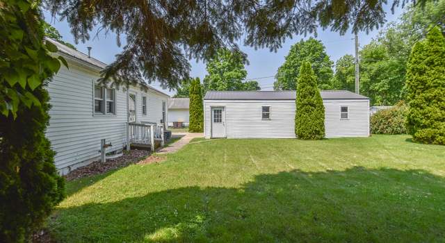 Photo of 402 Division St, Union City, MI 49094