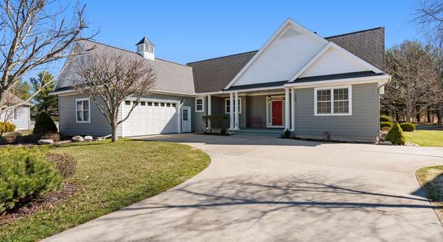 Photo of 343 Parkside Ln, Douglas, MI 49406